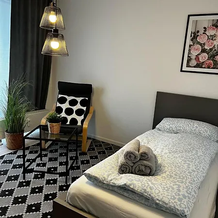 Stadtwohnung I Balkon, Parkplatz, Waschmaschine *